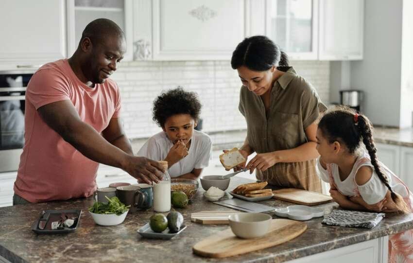 Tips for Quick and Nutritious Meals for Busy Parents